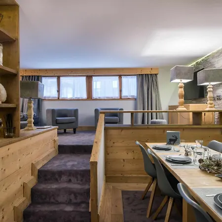 Superbe 80m² Pour 6 A 1850 - 3 Chambres, Parking, Casier A Skis - Fr-1-564-42 *